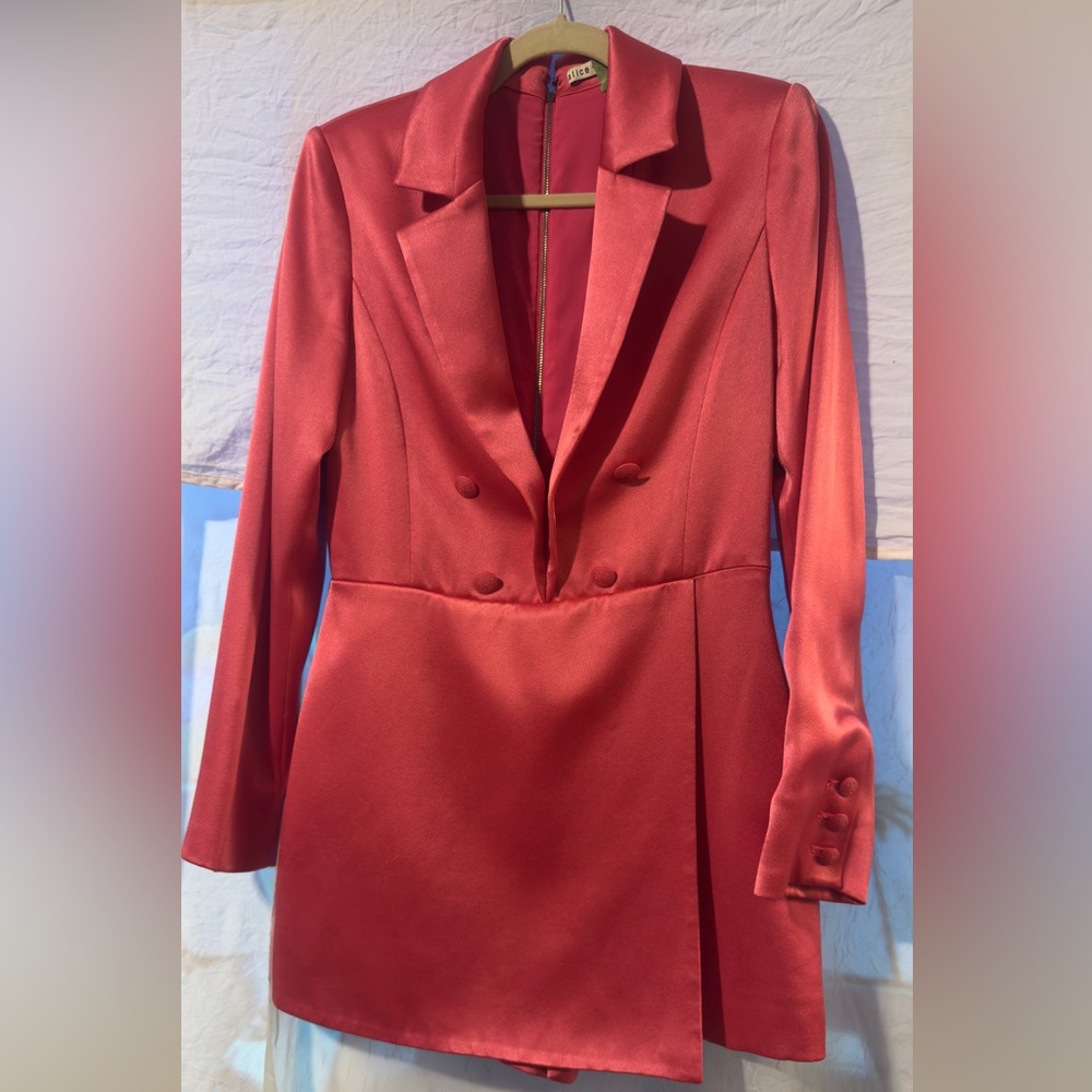 Alice + Olivia Mayra Notch Collar Tuxedo Skort Romper